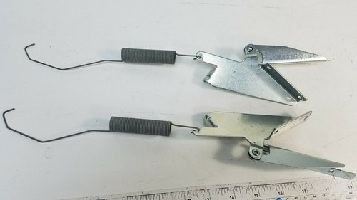 T288 Kenmore Dryer Door Hinges WP8066056 from model 11065102310 - Picture 10 of 12
