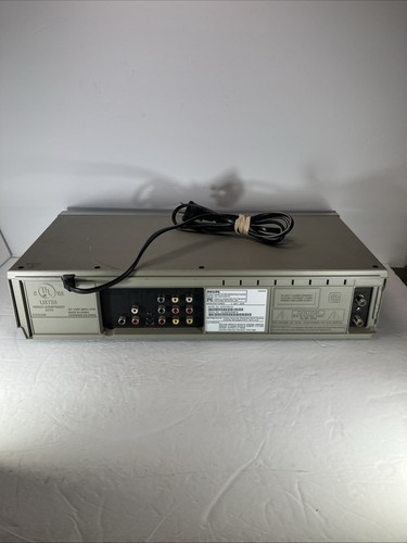 Philips DVP3150V/37 4 Head Hi-Fi VCR/DVD Combo Player Tested Works No Remote - Picture 6 of 15