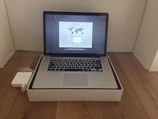 Apple MacBook Pro Retina A1398 15,4 Zoll (512GB SSD, Intel Core i7, 16GB Ram )