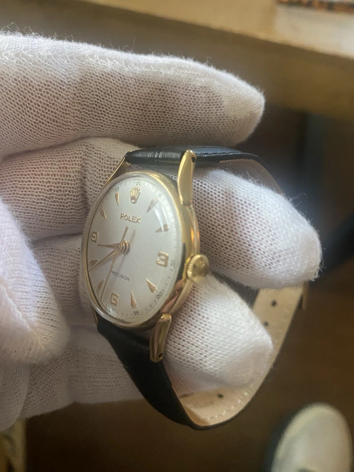 Rolex de 1950, cuerda manual, reloj para hombre de oro macizo de 9 quilates, esfera plateada Foto 2 de 4