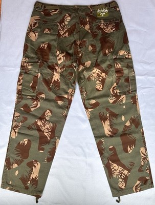 Stussy x futura パンツ SS06 Stussy X Maharishi X Futura 2000 Jungle Camo Cargo Pants Size