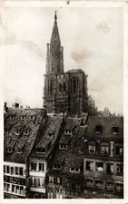 Old postcard postcard Strasbourg - Münster and old Hausser (474826)