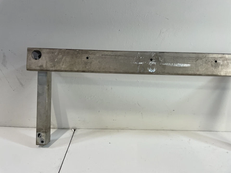 11-12 INFINITI M35h M37 M56 tracción trasera motor delantero sub bastidor travesaño soporte 86166 Foto 3 de 4