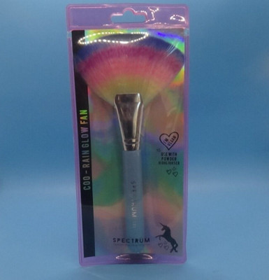 New Spectrum Get Lit Jumbo Rain Glow Fan Brush Unicorn Rainbow Highlighter VEGAN