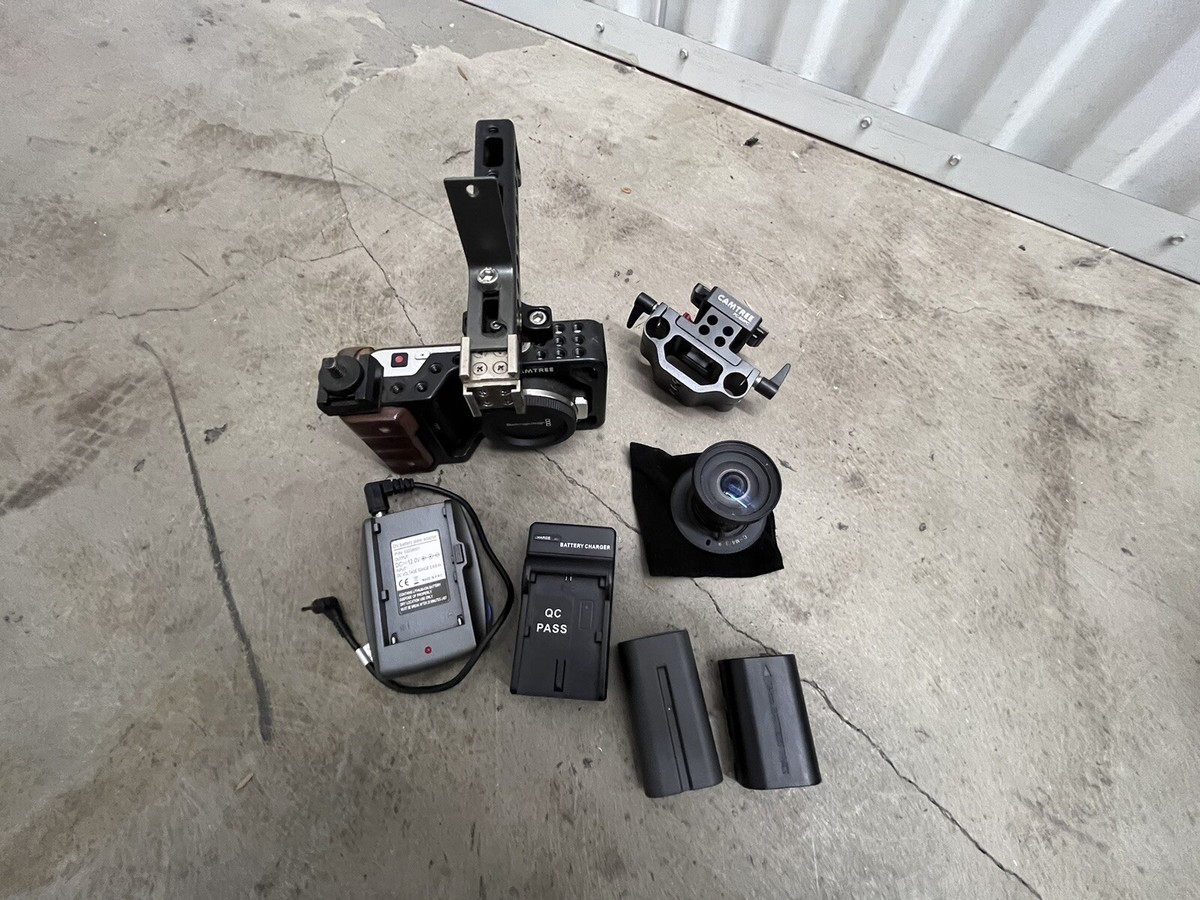Blackmagic Pocket Cinema Camera - HD (BMPCC OG) with Blackmagic Pocket Cinema Camera - HD (BMPCC OG) with