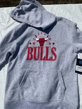 NWT Boy's Large 14-16 Chicago Bulls Kids Youth Unk Gray Hoodie Sweatshirt Fleece