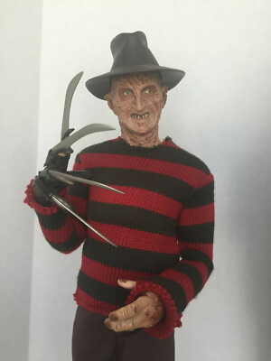 Freddy vs Jason Sideshow Limited Edition Statues | eBay