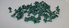 Pack of 70 green army men 2"