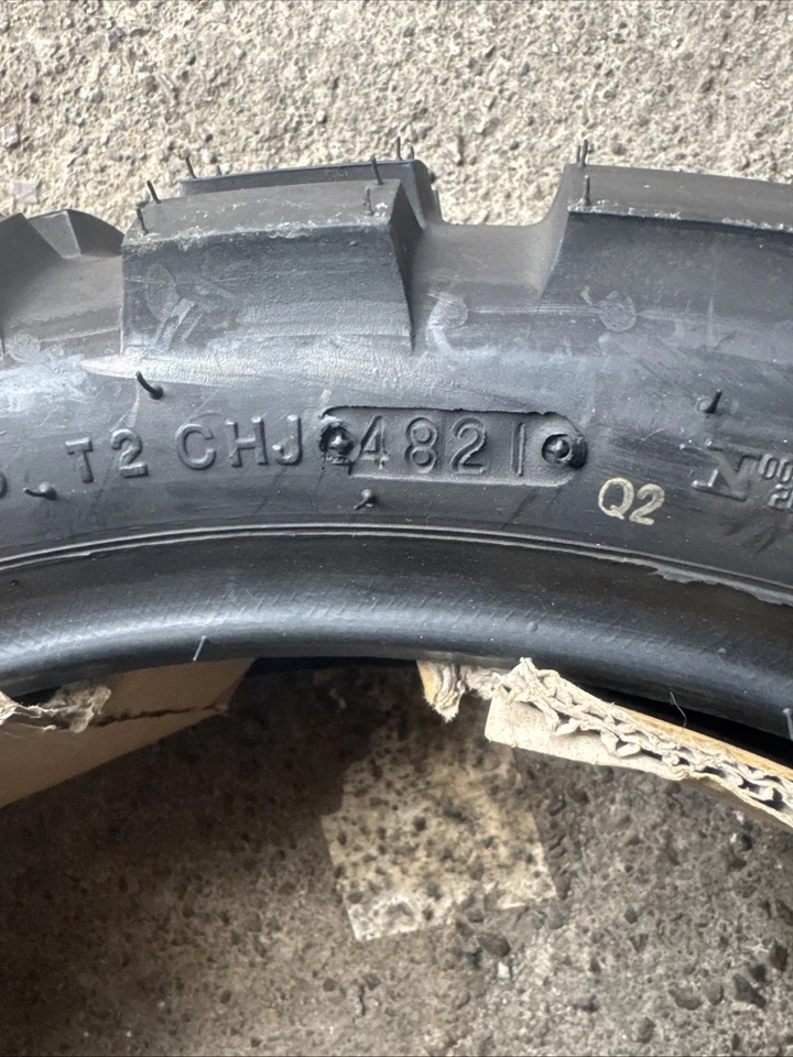 OFFERTA COPPIA GOMME NUOVE 150/70-18 70Q 90/90-21 54S Continental Tkc80 Dot21/22 - Imagen 2 de 3