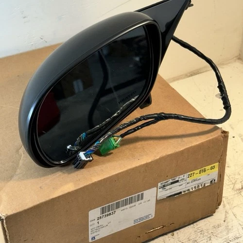 New GM Power Door Mirror fits 1998-2002 Buick Park Avenue Driver Side Heated OEM