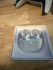 Apple AirPods Pro Wireless Bluetooth Earbuds Noise Cancellation White
