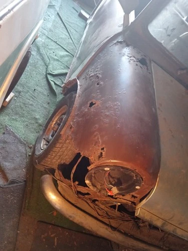 Austin Morris Mini 1979 Barn Find - Picture 6 of 13