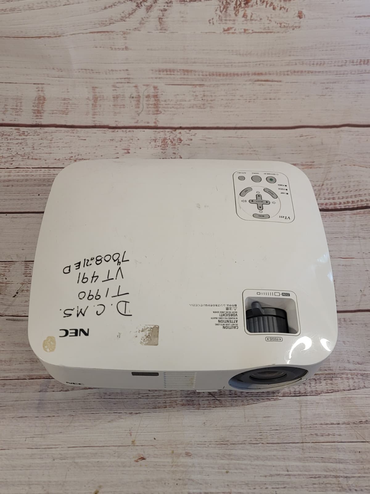 NEC VT491 3LCD SVGA Conference Room Projector Specs 2000 (ANSI) Lumens 1080i