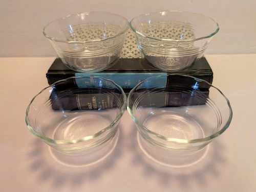 vtg PYREX Custard Cup Cups Clear Glass Scalloped Edge Three Ring Lot of 4