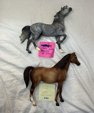 Breyer Lot Of 2. Mustang Mare Hwinn Chalky Version. Family Arabian Mare Galena