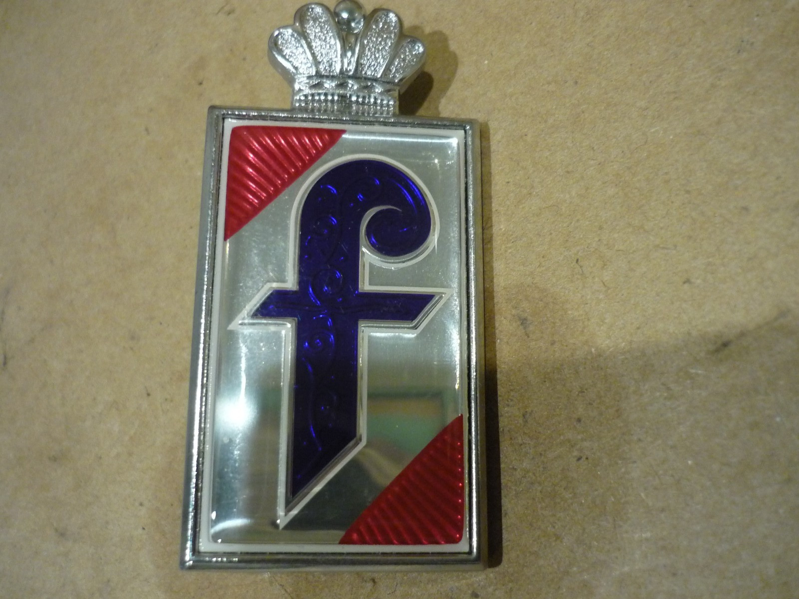 Ferrari 400,400i,365 - Pininfarina Crown Motif - P/N 144-44-320-02