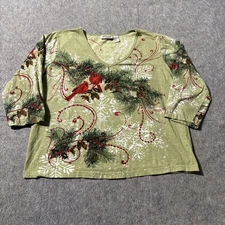 Vintage Collections Etc Green Christmas Shirt Cardinal Holiday V-Neck Snowflakes