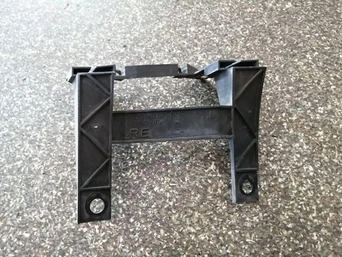 VW TRANSPORTER V T5 Flatbed Rechte Scheinwerferhalter 1301329422 2.50 33885440