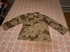 Propper 6-Color Desert Camouflage Pattern Combat Coat Size Large-Regular Used