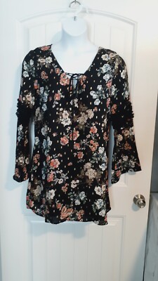 green emerald velvet dress Lilly Pulitzer Black Gold Gabby Shift Dress main image 1