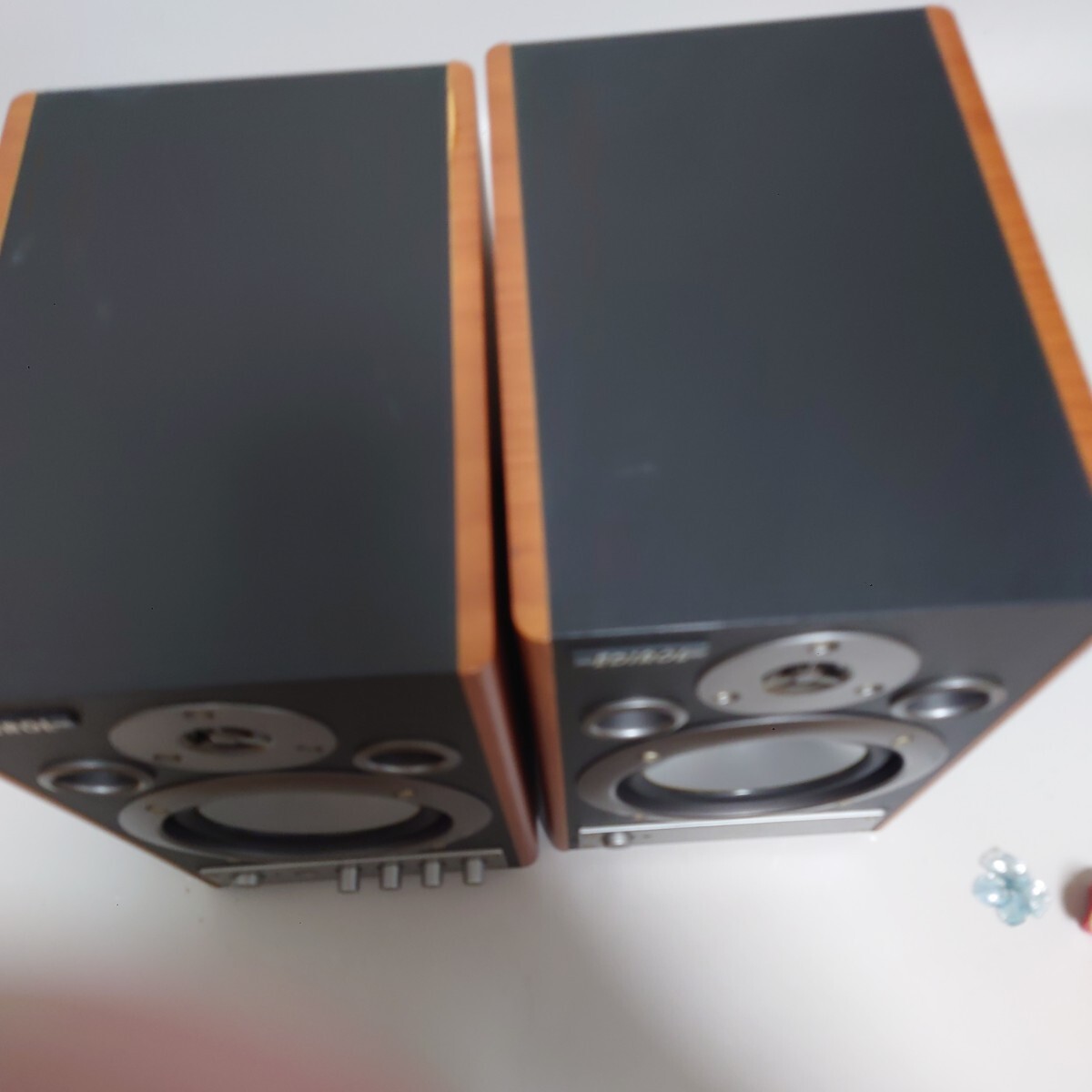 Roland EDIROL MA-20D Digital Stereo Micro Monitor Speakers Roland EDIROL MA-20D Digital Stereo Micro Monitor Speakers