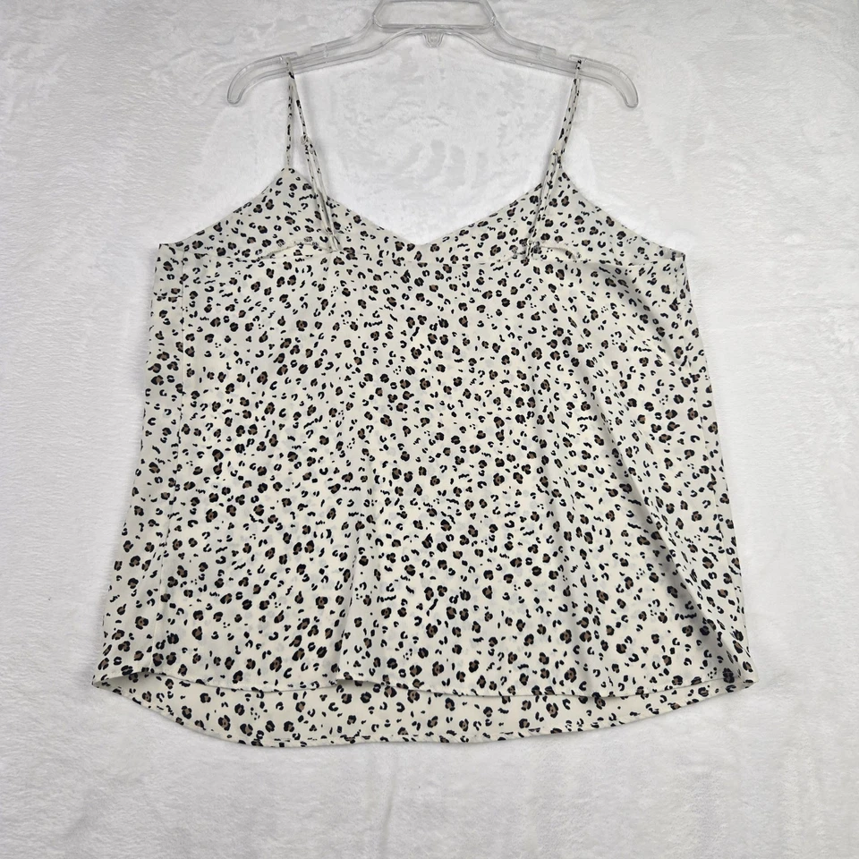 Camiseta sin mangas Nine West marfil con estampado de leopardo talla mediana correas ajustables transparente Foto 4 de 4