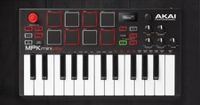 AKAI MPK Mini Play - Standalone/Midi Keyboard/DAW Controller, Built-in Speaker