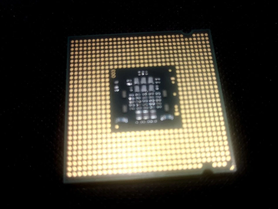 Intel Celeron DualCore E1200 (CPU s.775) - Imagen 2 de 4