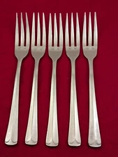 Lot Of 5 Ekco COLONIAL RICHMOND Korea Stainless Satin Dinner Forks 7 3 /8"