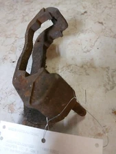 Passenger Right Caliper  bracket  online Front Fits 87-91 MAZDA B-2600 260565