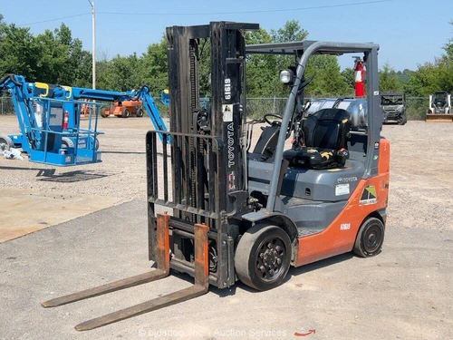 2019 Toyota 8FGCU25 5,000 lbs Class Warehouse Industrial Forklift Lift bidadoo