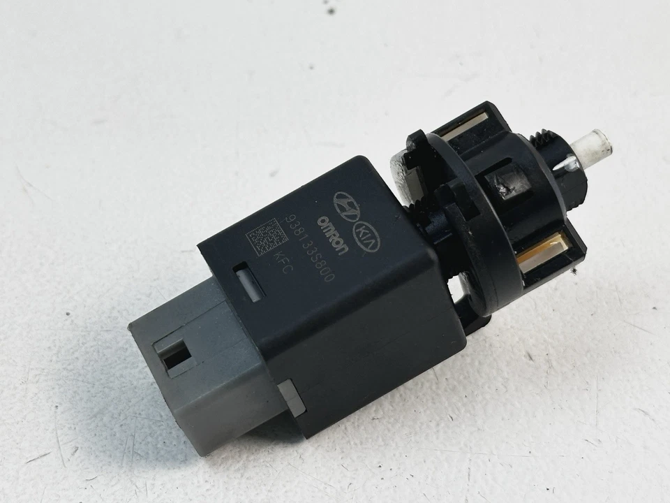 938133S800 Brake Pedal Sensor Switch Hyundai Tucson 2016-2021 - Image 2 of 4