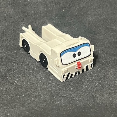 Super Wings World Airport Crew Larry Tug Vehicle Transform A Bots S3
