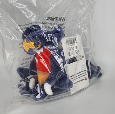 Pokemon Center Garchomp Sitting Cuties 6 ¾ Plush BRAND NEW US VERSION