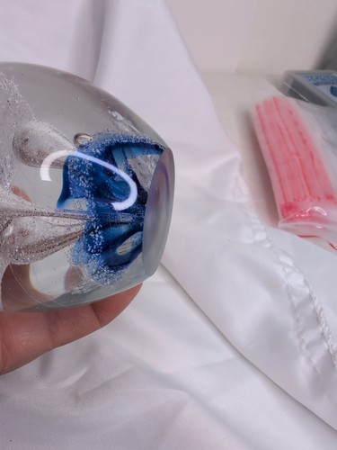 Pier 1 Imports Vintage schwerer Kunst Glas Briefbeschwerer Skulptur blau Blume Design - Bild 17 von 21