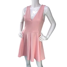 Lovers and Friends Women Size M Dress A Line Flare V Neck Sleeveless Light Pink 
