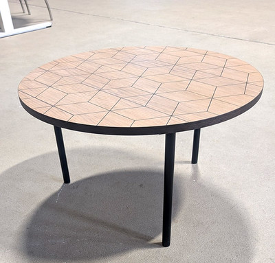 Woodman Moderner runder Couchtisch aus Eichenfurnier 70 x 70 x 40