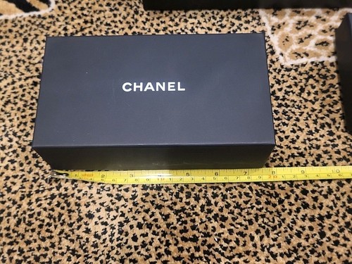 Chanel Boxen Staubbeutel Kleidersack Samtbeutel Band Broschüren Hefte - Original - Bild 23 von 24