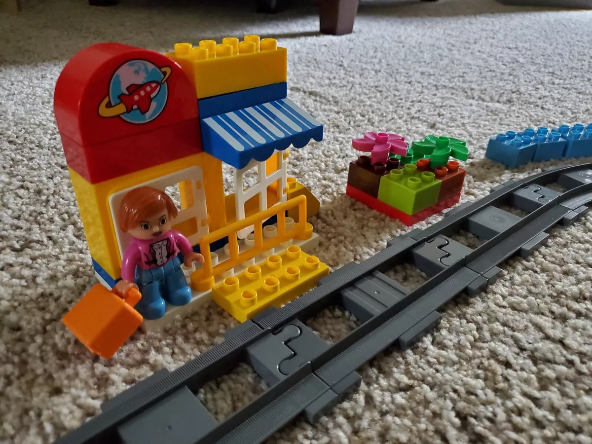 LEGO DUPLO DOUBLE RAIL TURN