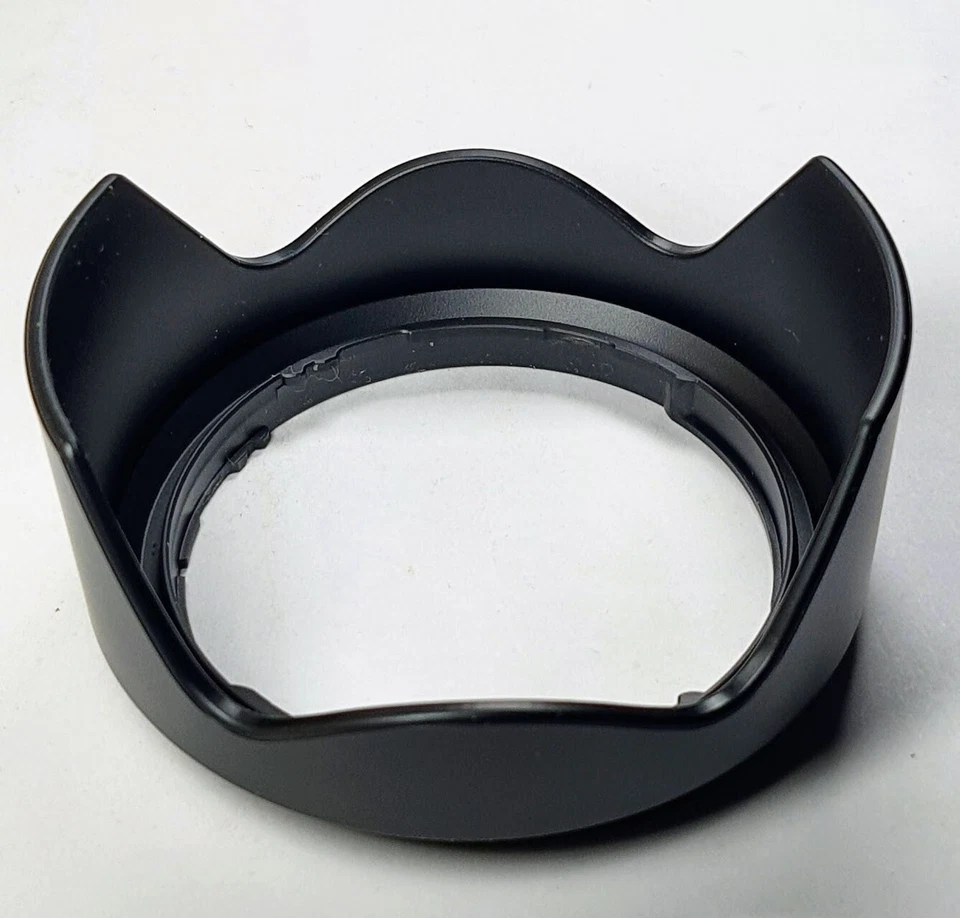 Official Sony ALC-SH112 Lens Hood E 18-55mm f/3.5-5.6 OSS 35mm f/1.8 FE 28mm f/2 - Image 4 of 4