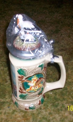 ANHEUSER BUSCH HERITAGE SERIES ''THE BAUERNHOF'' STEIN - 1999