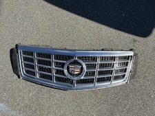 2013-2015 Cadillac XTS Complete Upper Grille Assembly