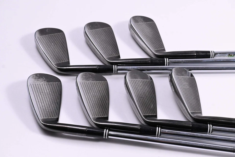 Cleveland CG16 Tour Black Pearl Irons / 4-PW / Stiff Flex Dynamic Gold S300 - Image 3 of 4