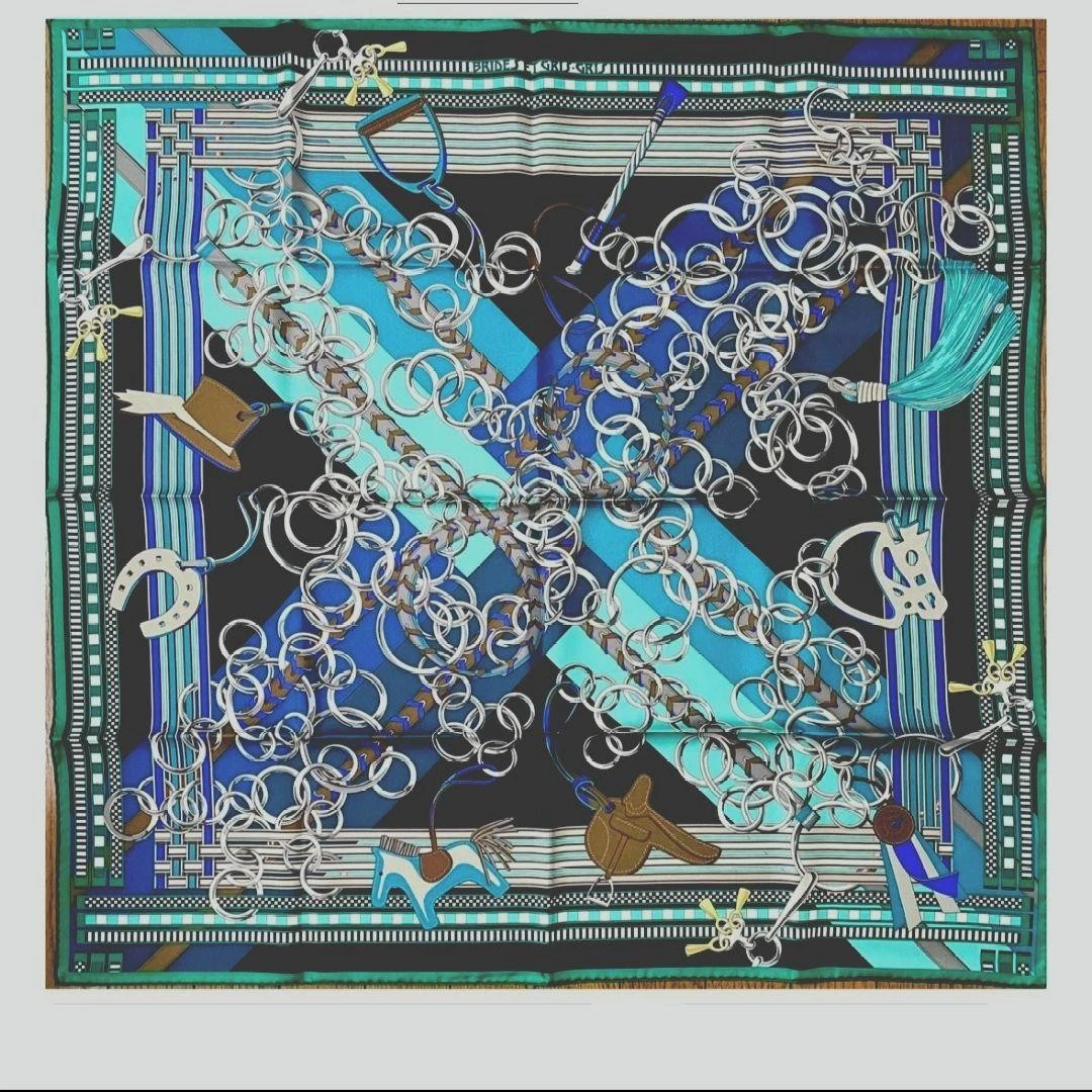 Hermes — HERMES Carre 90 Brides et Gris Gris Silk Scarf Green 35in w/Box SR1603