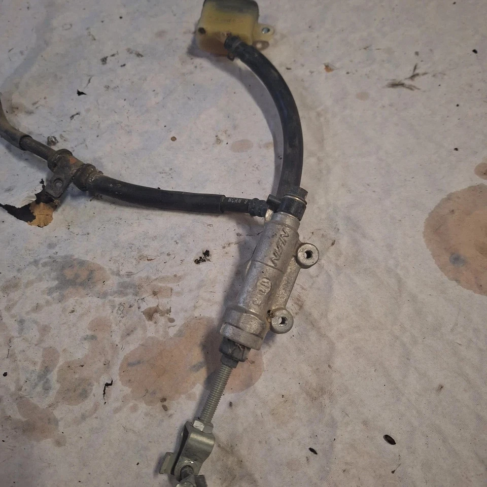 MAITRE CYLINDRE ARRIERE HONDA 125 VARADERO 2008 (injection) - Photo 1/1