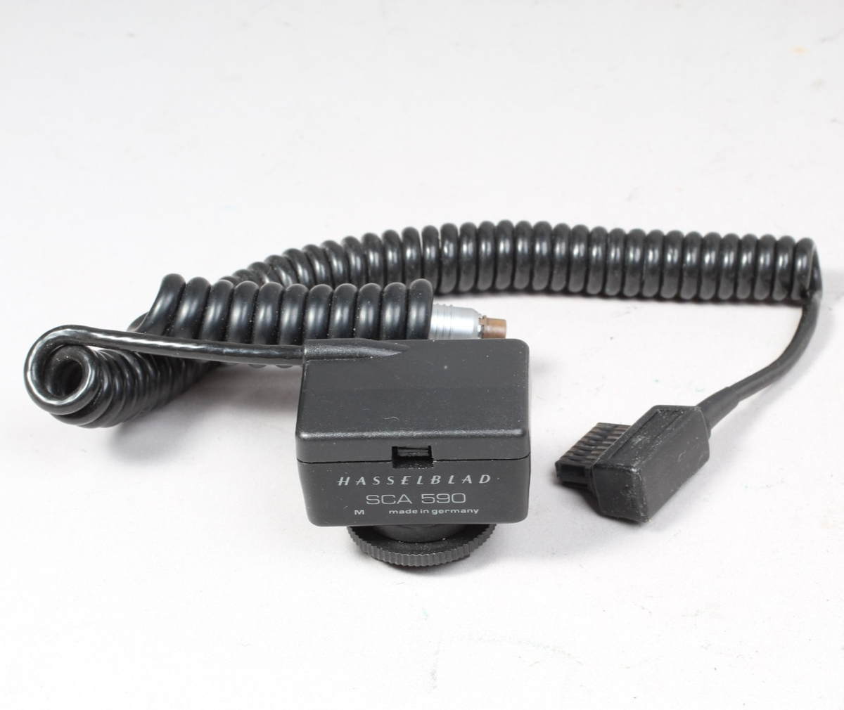HASSELBLAD SCA 590 FLASH ADAPTER 51683 TTL CORD FOR HASSELBLAD