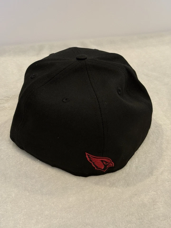 Boné Arizona Cardinals preto/vermelho New Era 59Fifty ajustado tamanho 7 3/4 futebol americano NFL - Imagem 2 de 4