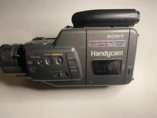 VINTAGE SONY Video Handy Cam Camera Recorder - Does not work - pre owned