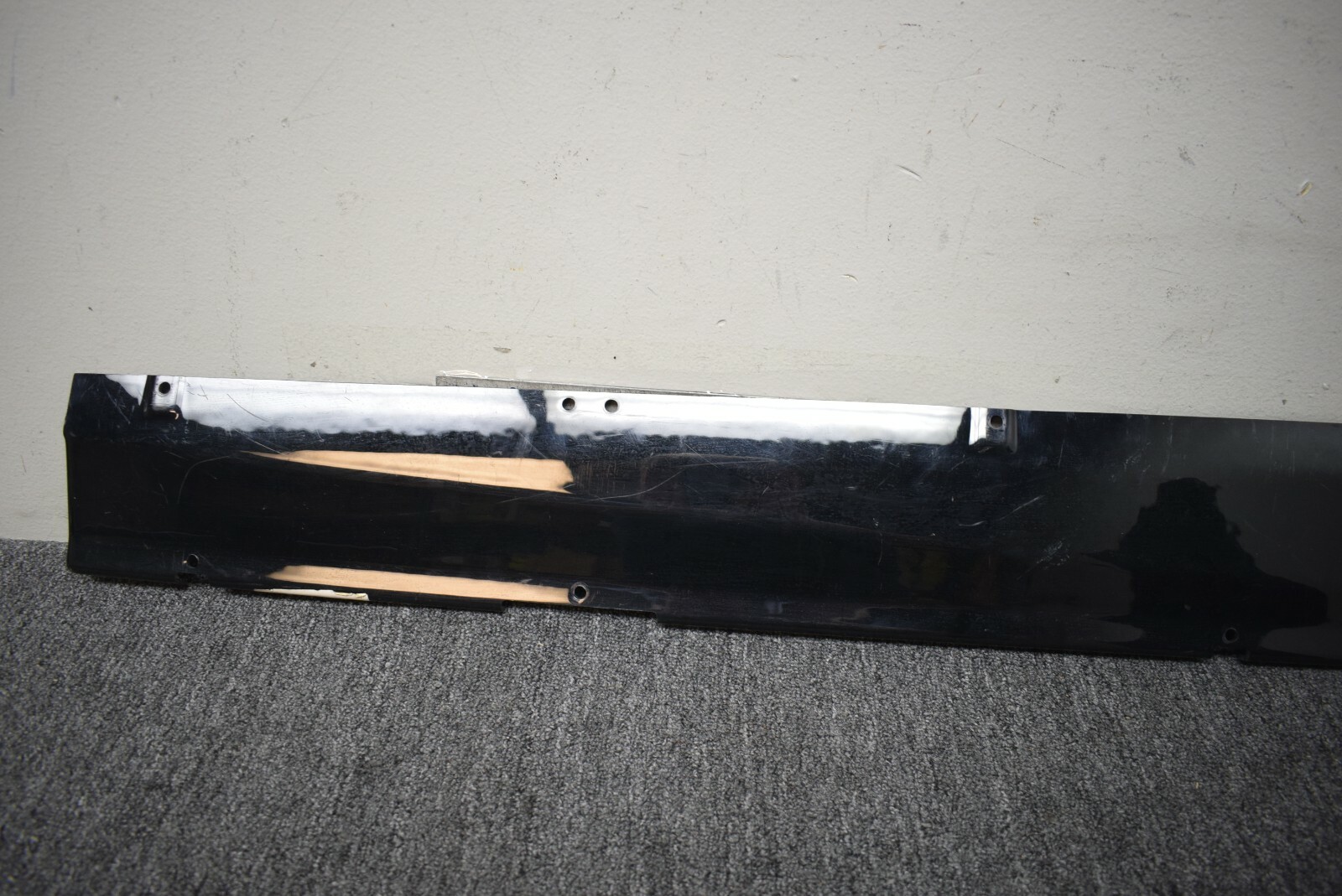 LAMBORGHINI MURCIELAGO LEFT SIDE ROCKER PANEL UNDER TRAY FACTORY OEM
