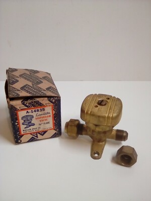 A14835 Mueller Linemaster Diaphragm Valve 3/8'' Flare NOS